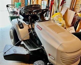 Craftsman LT 1000 Riding Lawnmower