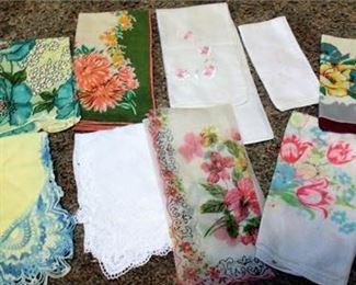 Lot 070   4 Bid(s)
VTG Hankies lot
