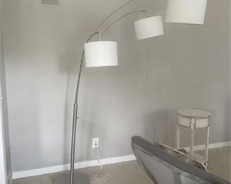 Lot 004   2 Bid(s)
Contemporary Triple Shade Floor Lamp