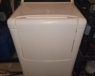 Like New!!!Whirlpool Cabrio Platinum Dryer - Model WED8000BW0 -  120/208V - 3 or 4 wire connection