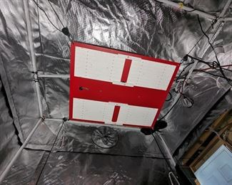    ***Taking bids****Saturday till 3 p.m., to call the highest bidder around 6pm to pay over the phone. To pickup Sun                Horticulture Lighting Group HLG 600 Rspec 600W 120V LED Quantum Board Grow Light with Samsung LM301H, Inventronics Driver, Growing Lights for Indoor Plants, Full Spectrum, Dimmable, Highest PPF