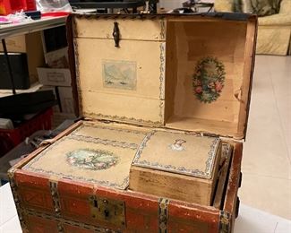 Inside that exceptional antique Doll trunk 