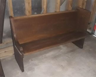 And  a second 5 foot long bench available 