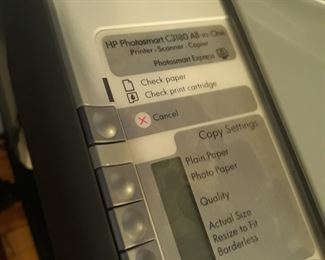 Hewlett Packard 
Photo smart printer 3C180