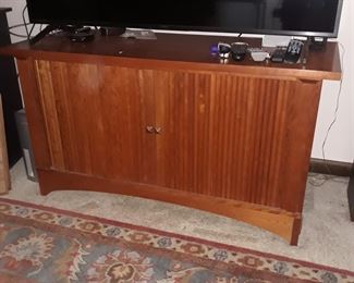Stickley  cabinet  with sliding  doors closed