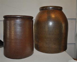 Smaller stoneware 