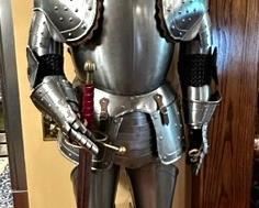 Full suit of Armor, made in Italy
