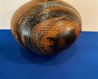 Large pottery vase by Vivika & Otto Heino Studio