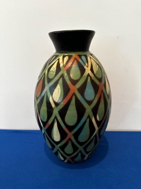 Tall Chulucanas Peru pottery vase