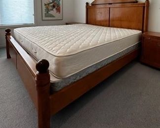 Hickory White Genesis king bed