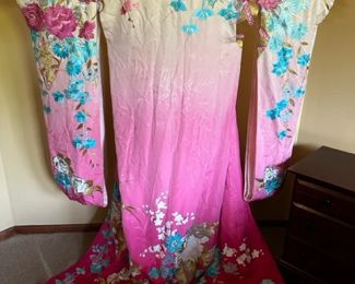 Japanese Kimono Wedding dress made of silk and embroidered