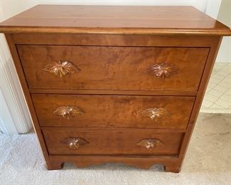 3 drawer chest
