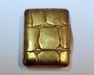 Heavy Tiffany vintage 18K Vanderbilt family pill box