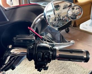 2008 Harley Davidson Ultra Classic Electra Glide FLHTCUI Motorcycle 