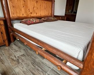 King Ponderosa Pine Log Bed Custom Made No Mattress