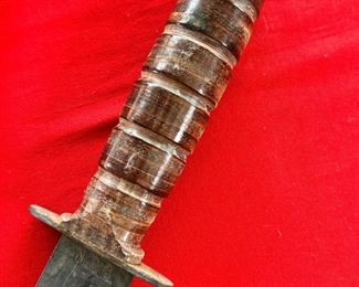 US WWII Camillus USN Mark 2 Fighting Knife with Recessed Nut II