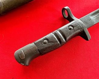British 1913 Pattern WWI Remington Bayonet with Scabbard 1917 P1913 Enfield 