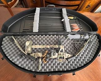 PSE Nova Archery Compound Bow