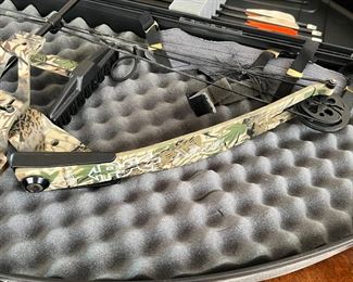 PSE Nova Archery Compound Bow