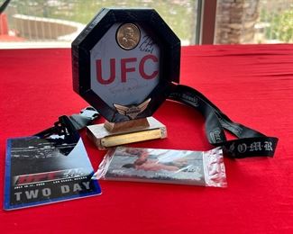 Signed Royce Gracie UFC Collectable Lot Trophy Pass