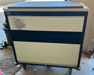 Wright Line Rolling Garage Cabinet Tool Chest 