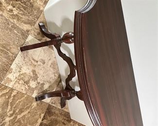 Traditional Accent Table