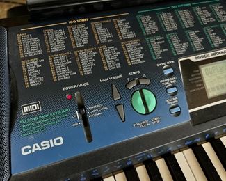 Casio CTK-519 Electronic Keyboard with stand and seat