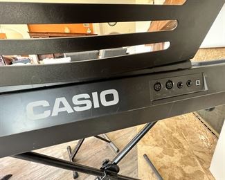 Casio CTK-519 Electronic Keyboard with stand and seat