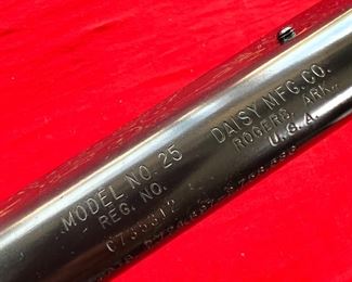 Vintage Daisy Model 25 Pump BB Gun Rogers Arkansas 
