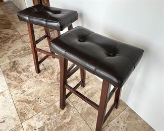 2pc Backless Saddle Seal Counter Height Stools PAIR