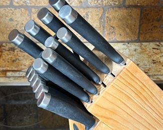 Hampton Forge Epicure 17-Piece Stainless Steel Knife Set with Storage Block