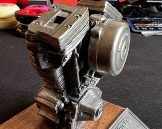Harley Davidson Evolution Engine 1984-Present Die Cast Model Limited Edition 
