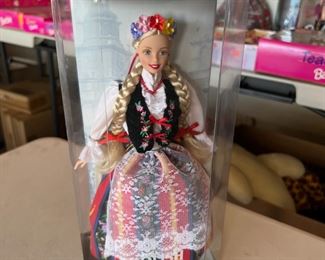 1997 Mattel Polish Barbie Doll Dolls Of The World 18560 #2