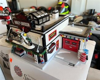 Harley Davidson Motorcycle Shop Snow Village Department 56