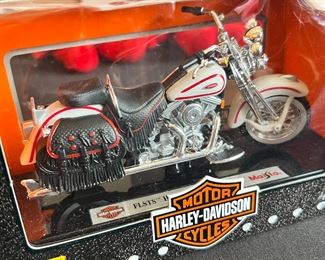 Maisto Harley Davidson 1:18 Model FLSTS Heritage Springer