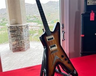 Dean MLX Tobacco Burst Electric Guitar with Case ML-X ML Series Case:4x19x47in HxWxD