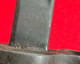 British 1913 Pattern WWI Remington Bayonet with Scabbard 1917 P1913 Enfield Blade: 17in Total: 21.5in