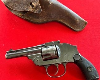 Eastern Arms Co .32 Caliber S&W Hammerless Top Break Revolver Case:4.5x9.2in