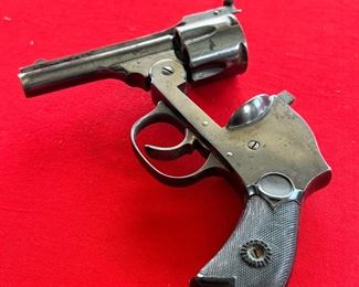 Eastern Arms Co .32 Caliber S&W Hammerless Top Break Revolver Case:4.5x9.2in