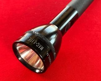 Mag-LIte Flashlight Vintage 7 cell 16.5in Long
