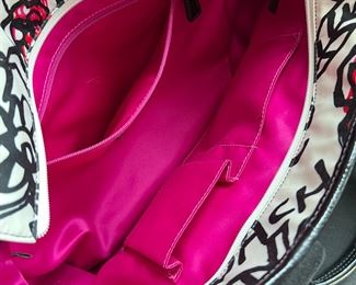 Coach Poppy Kyra Daisy Graffiti Tote 10x14x4in HxWxD