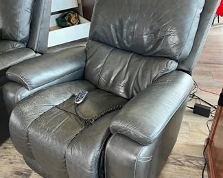 AS-IS La-Z-Boy Greyson Leather Power Recliner #1 40 x 38 x 44 HxWxD