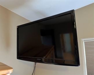 Dynex TV No Mount 24 x 38in