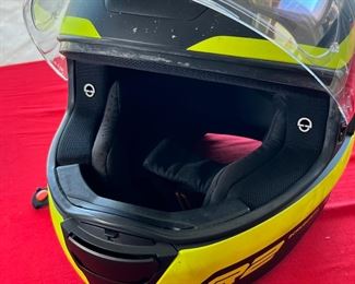 Schuberth R2 Motorcycle Helmet With Hi Visibility Green XL