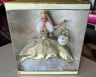 Barbie 2000 Edition Celebration 28269 #2 14x12x4in HxWxD