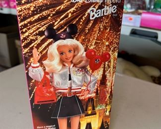 Barbie Walt Disney World 25th Anniversary 16525 Disney 13x5.5x2.5in HxWxD