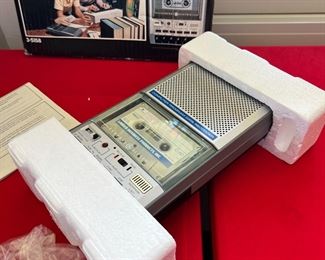 Vintage Texas Instruments Home Computer 99/4a TI 5x22x12in HxWxD