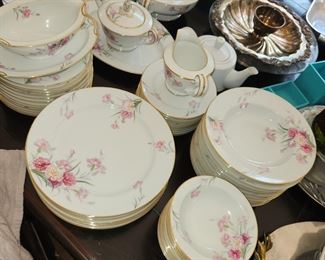 Noritake china set