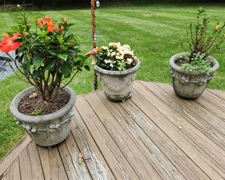 concrete planters, buyer moves