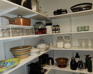 kitchen pantry & entertaining items